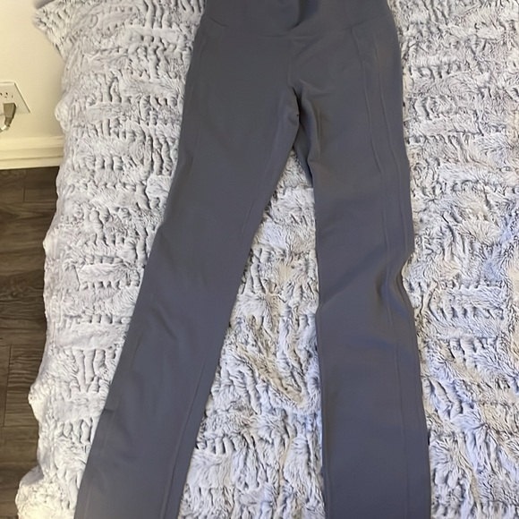 Athleta Skinny Up Pant Legging Gray Mid Rise Full Length Size: Small - Picture 2 of 4